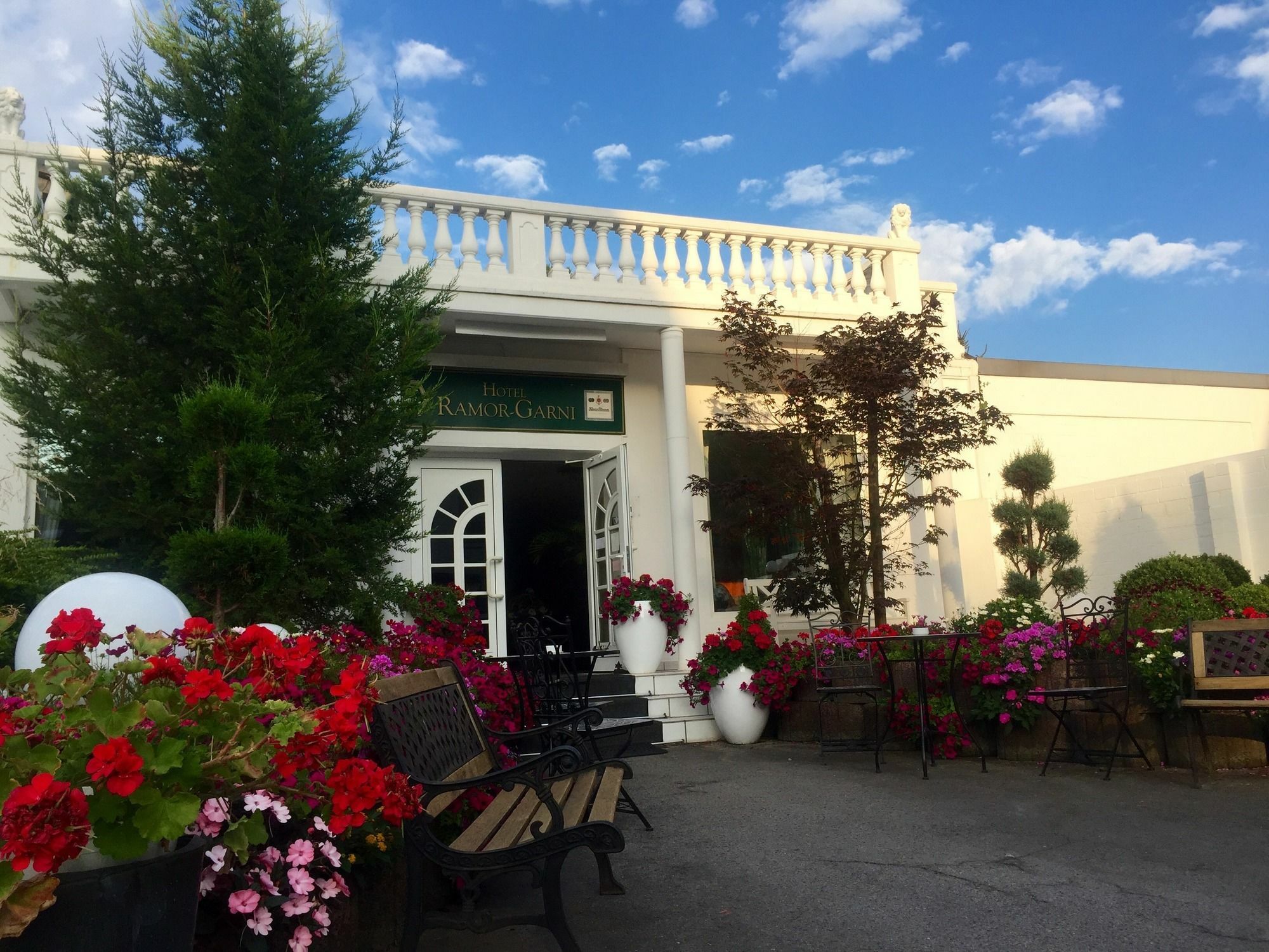 Hotel Ramor Garni Дуйсбург Екстер'єр фото